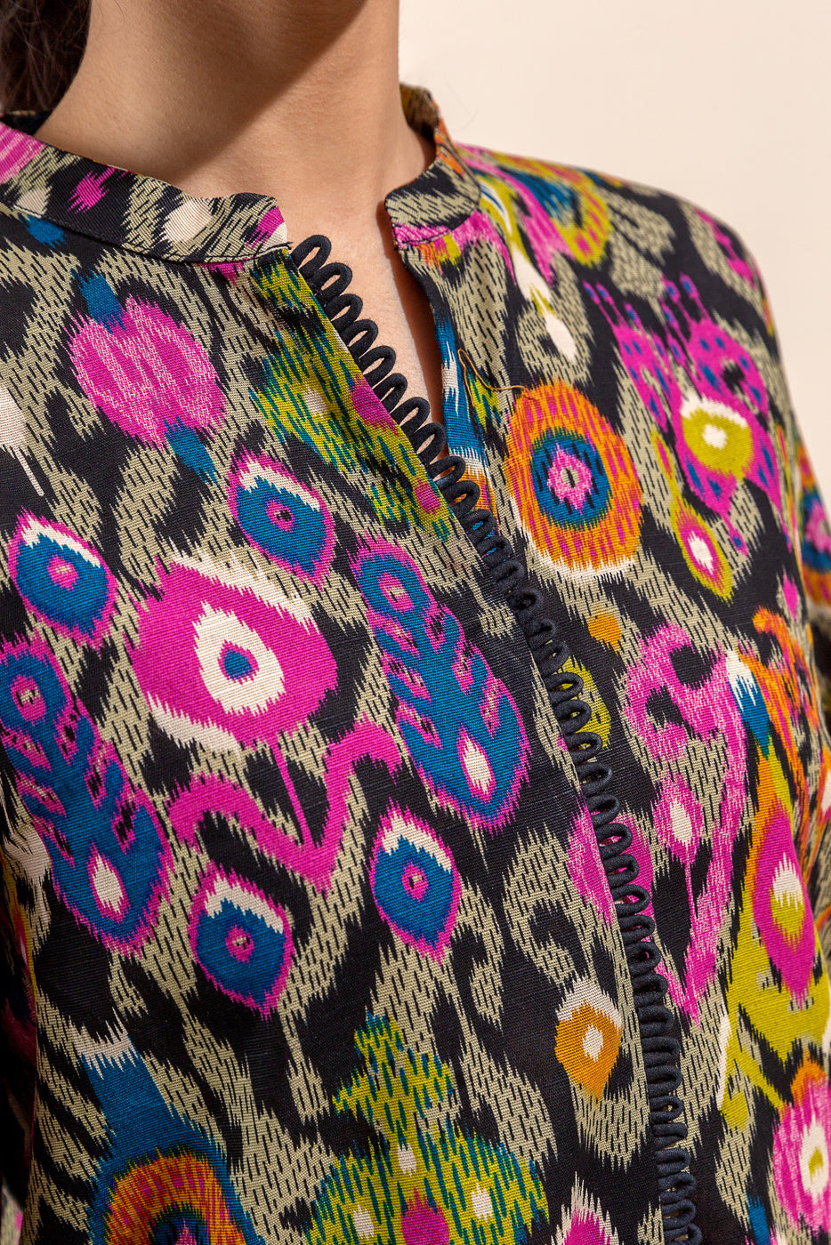 Beechtree - 2 PIECE - PRINTED KHADDAR SUIT - IKAT FLORA (UNSTITCHED)