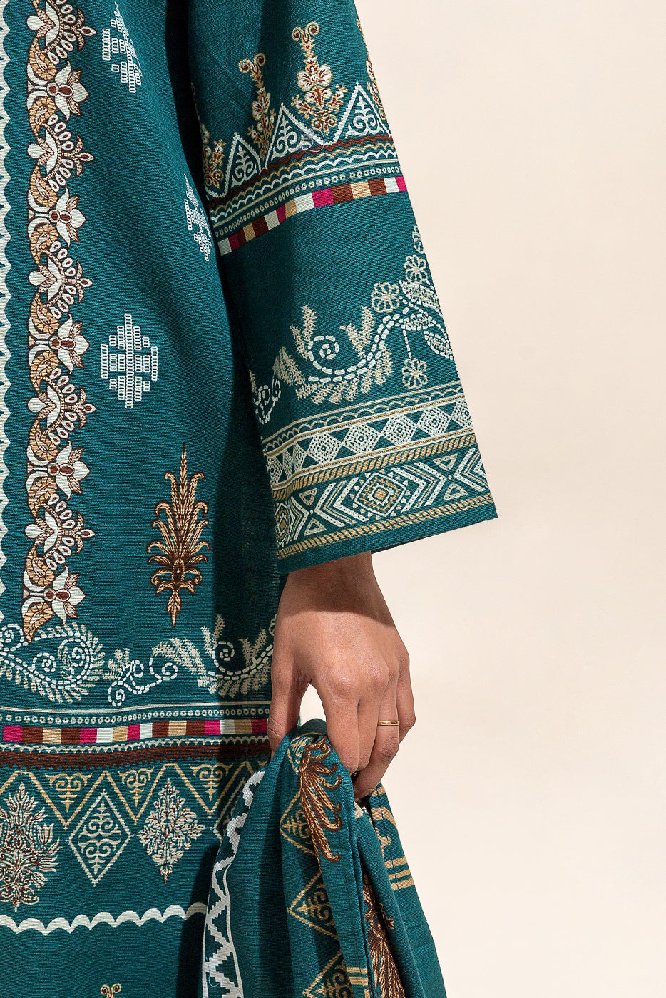 Beechtree - 3 PIECE - PRINTED KHADDAR SUIT - TEAL ORNATE (UNSTITCHED)