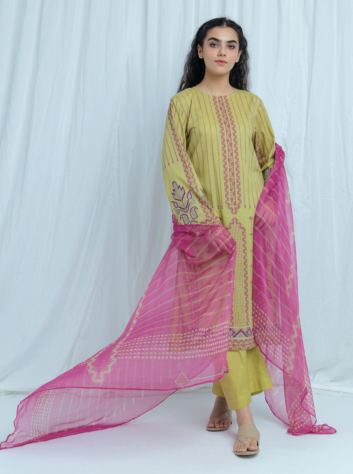 Beechtree - Ethnic Decor-Embroidered-3 Pc (UNSTITCHED)