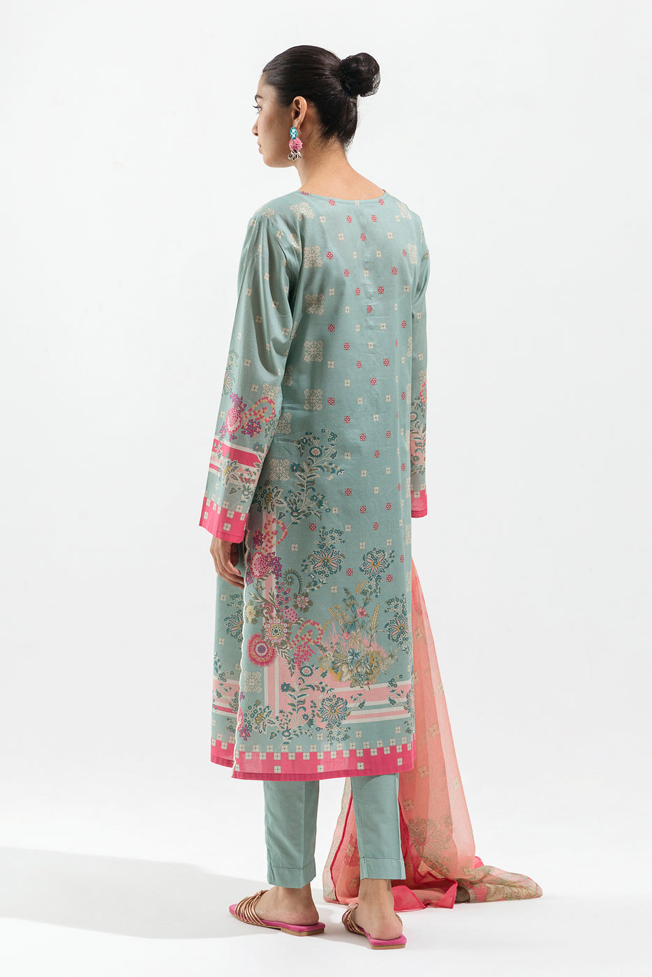 Beechtree - 2 PIECE - EMBROIDERED LAWN SUIT - BLOOMY ICEBERG