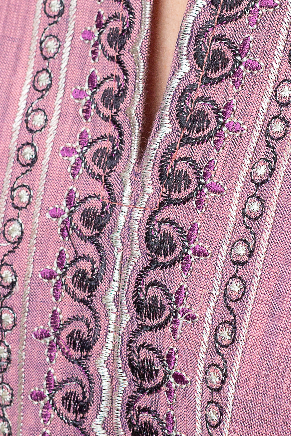 Beechtree - 2 PIECE - EMBROIDERED KHADDAR SUIT - DUSKY ORCHID (UNSTITCHED)