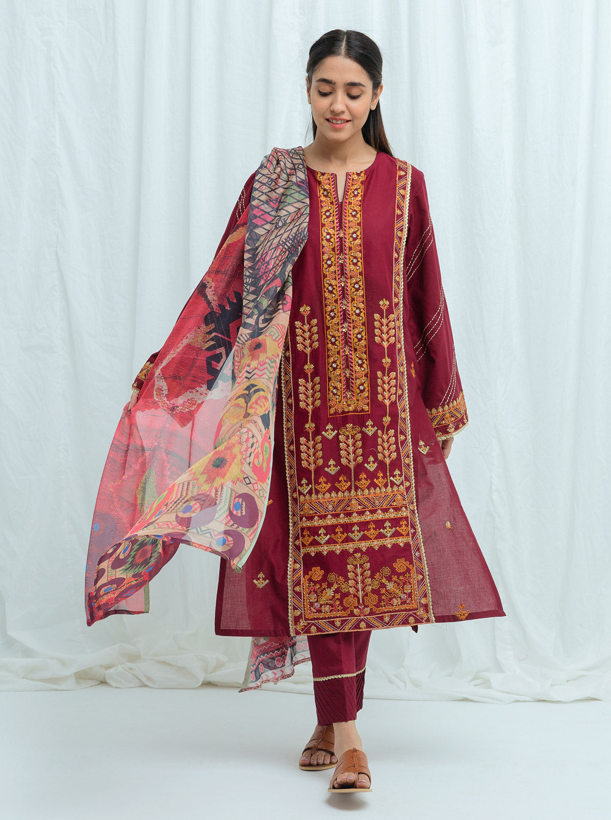 Beechtree - CRIMSON BLUSH-Embroidered-2P