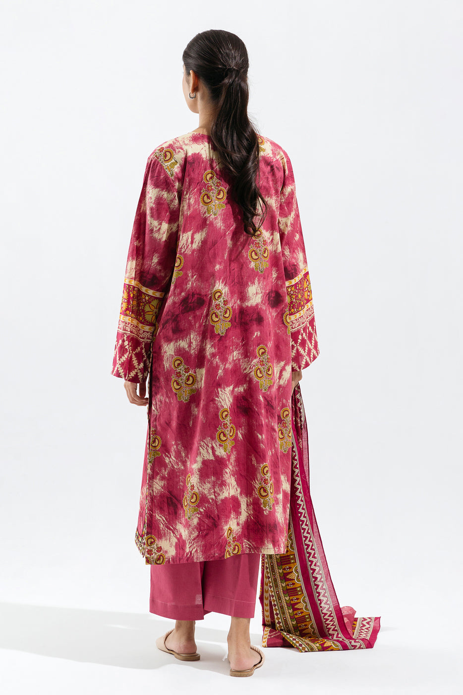 Beechtree - 3 PIECE - EMBROIDERED LAWN SUIT - MAGENTA HUES (UNSTITCHED)