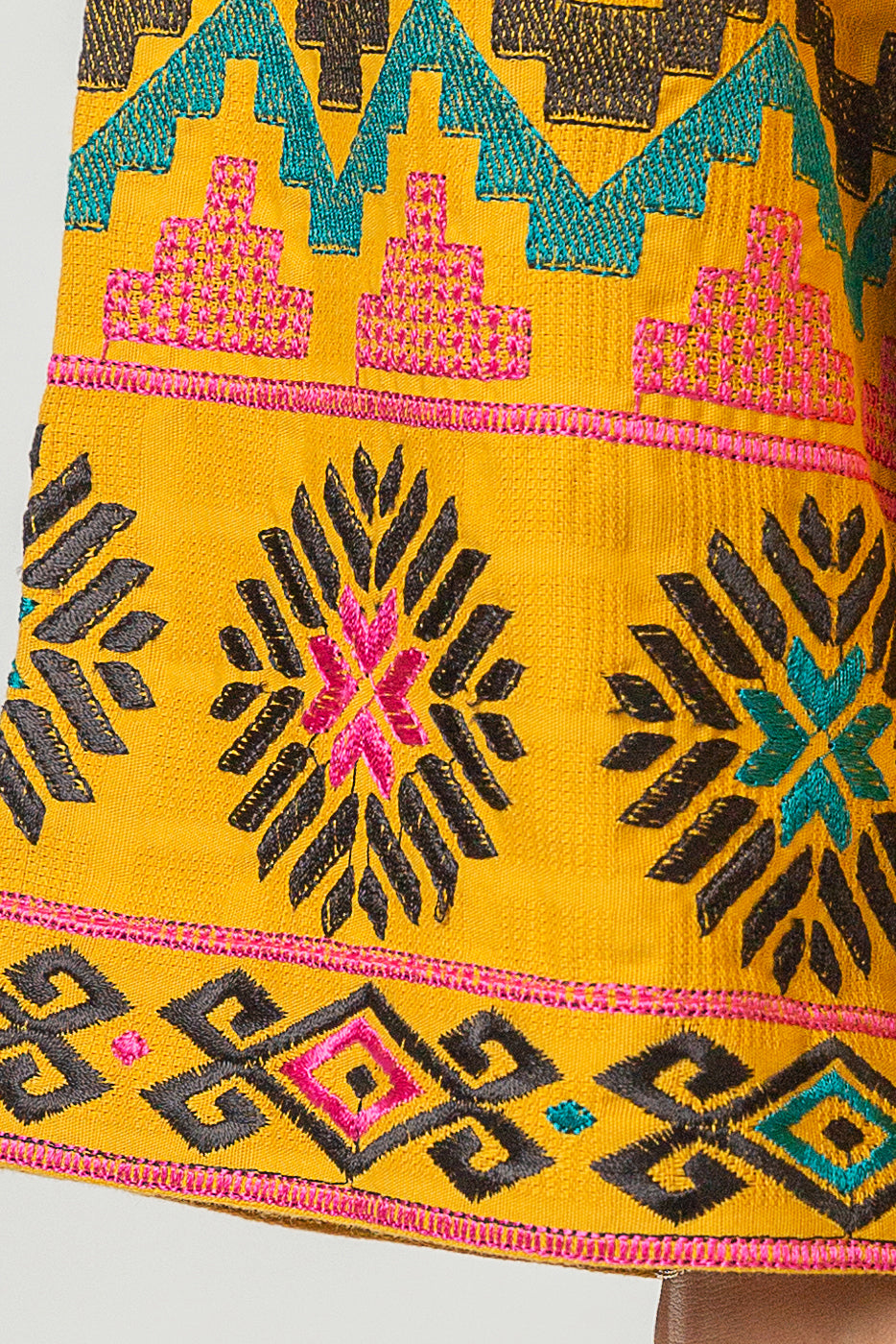 Beechtree - EMBROIDERED DOBBY SHIRT (PRET)