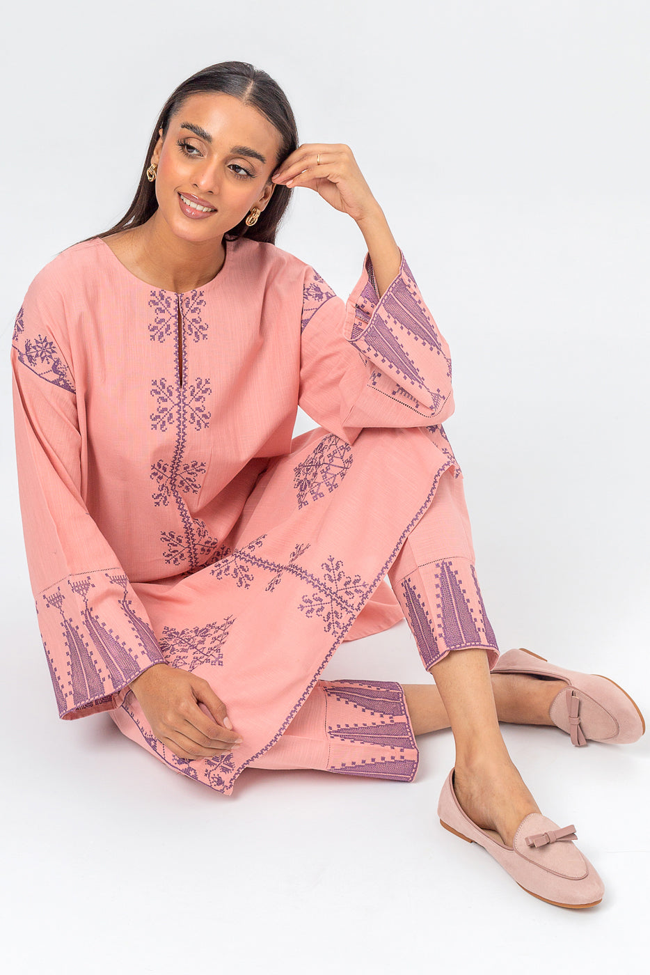 Beechtree - 2 PIECE EMBROIDERED SLUB KHADDAR SUIT (PRET)