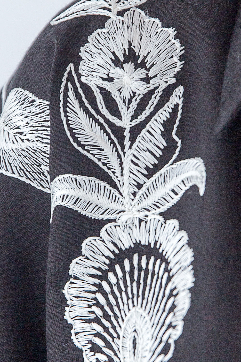 Beechtree - EMBROIDERED DOBBY SHIRT (PRET)