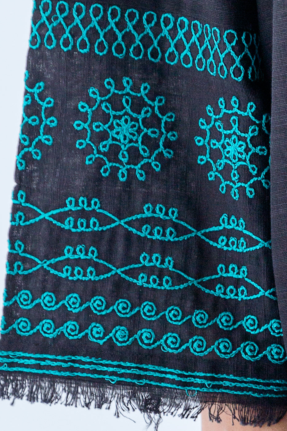 Beechtree - EMBROIDERED KHADDAR SHIRT (PRET)