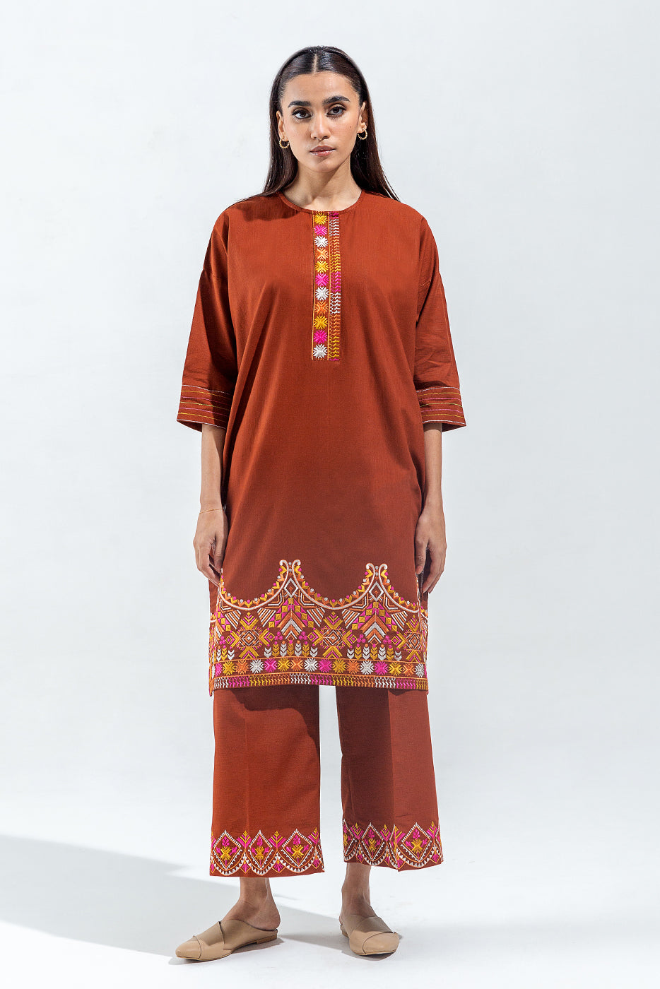 Beechtree - 2 PIECE EMBROIDERED SLUB KHADDAR SUIT (PRET)