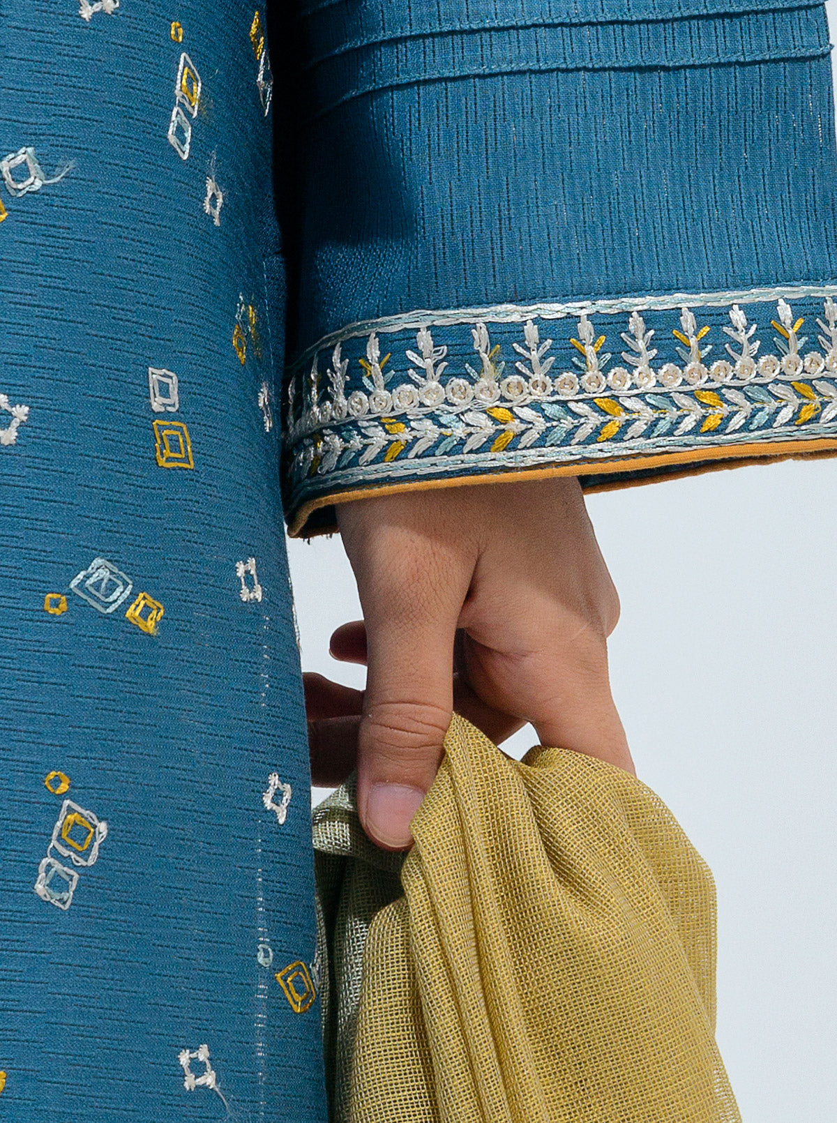 Beechtree - Embroidered Shirt With Dupatta