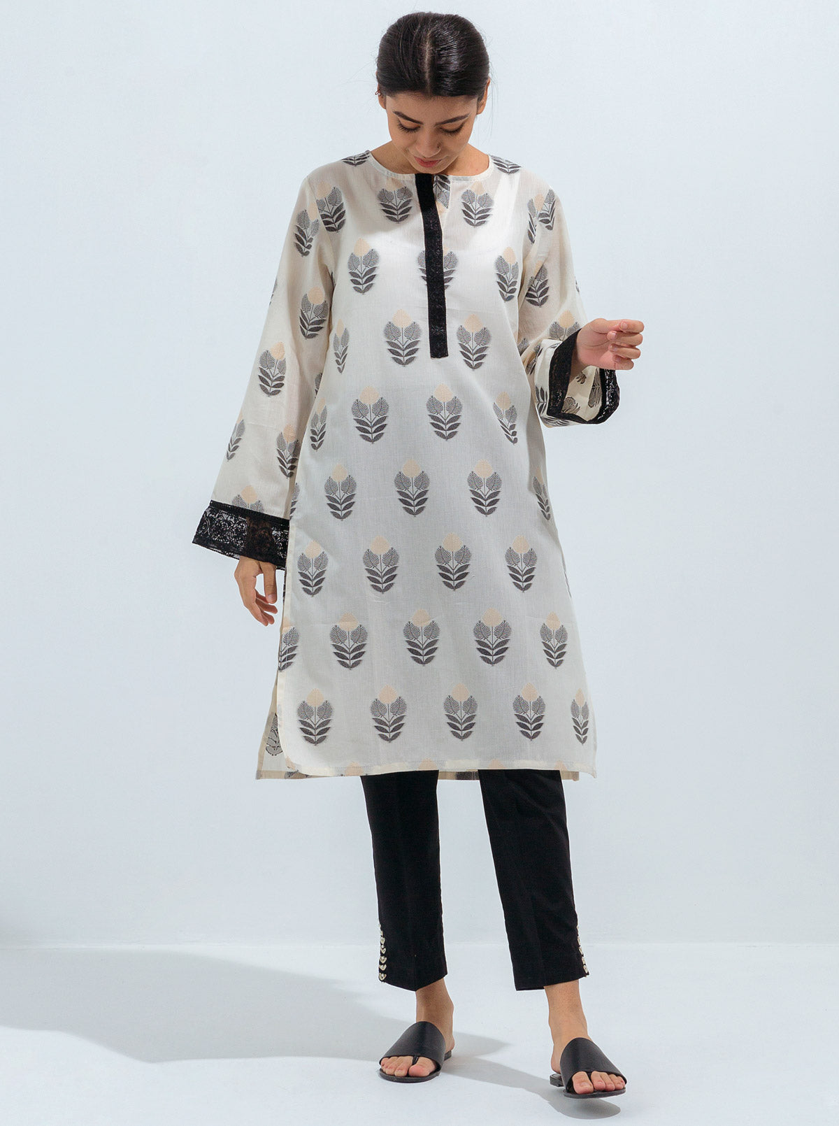 Beechtree - EMBROIDERED JACQUARD SHIRT (PRET)