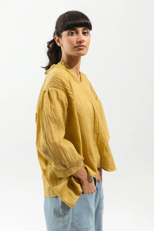 Beechtree - off white textured top