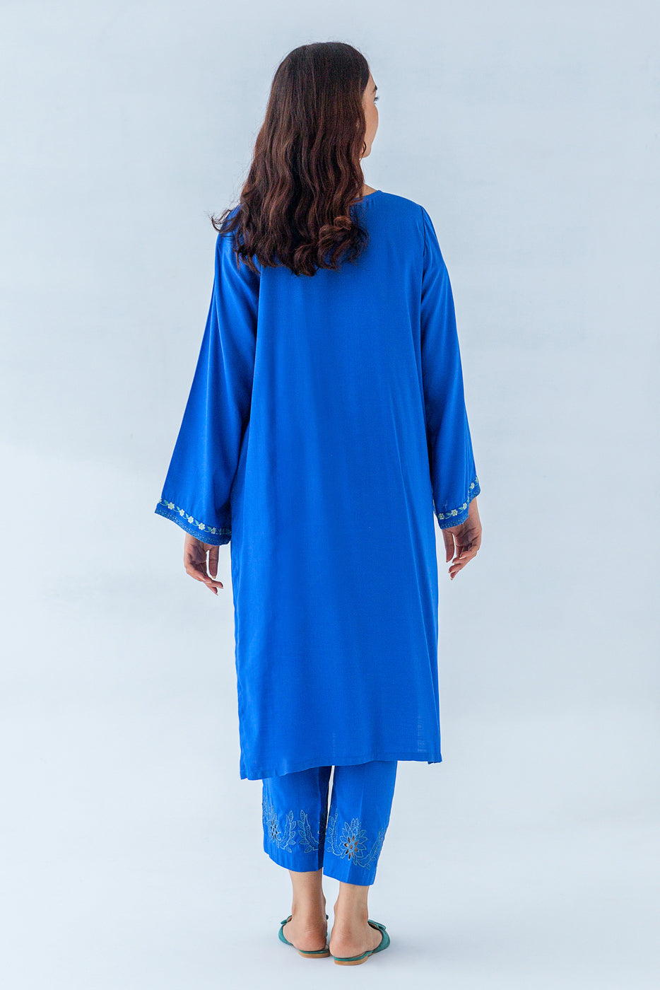 Beechtree - 2 PIECE EMBROIDERED VISCOSE SUIT (PRET)