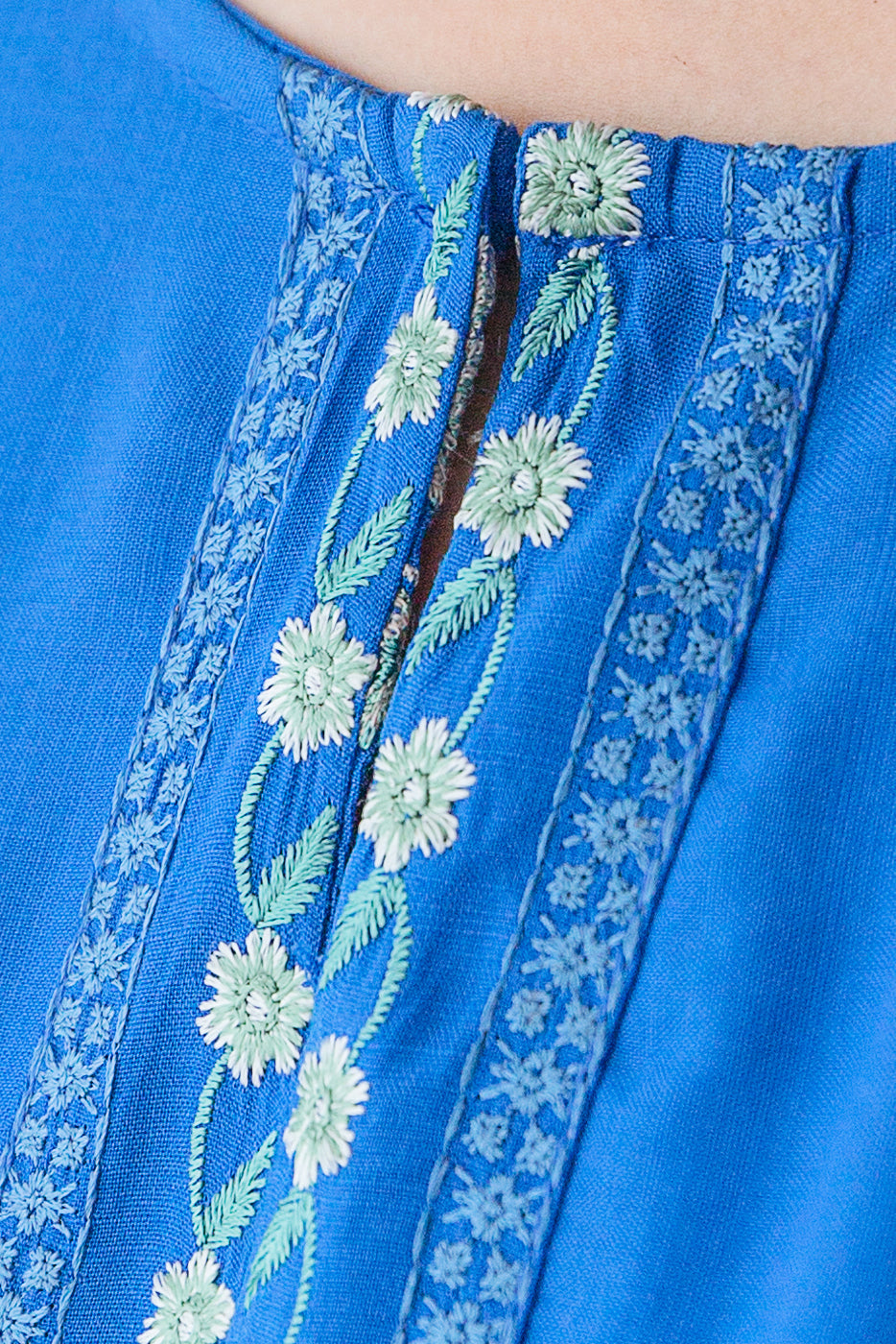 Beechtree - 2 PIECE EMBROIDERED VISCOSE SUIT (PRET)