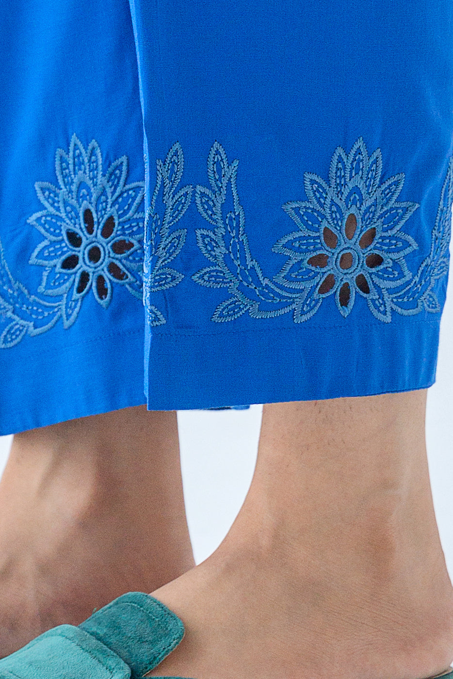 Beechtree - 2 PIECE EMBROIDERED VISCOSE SUIT (PRET)