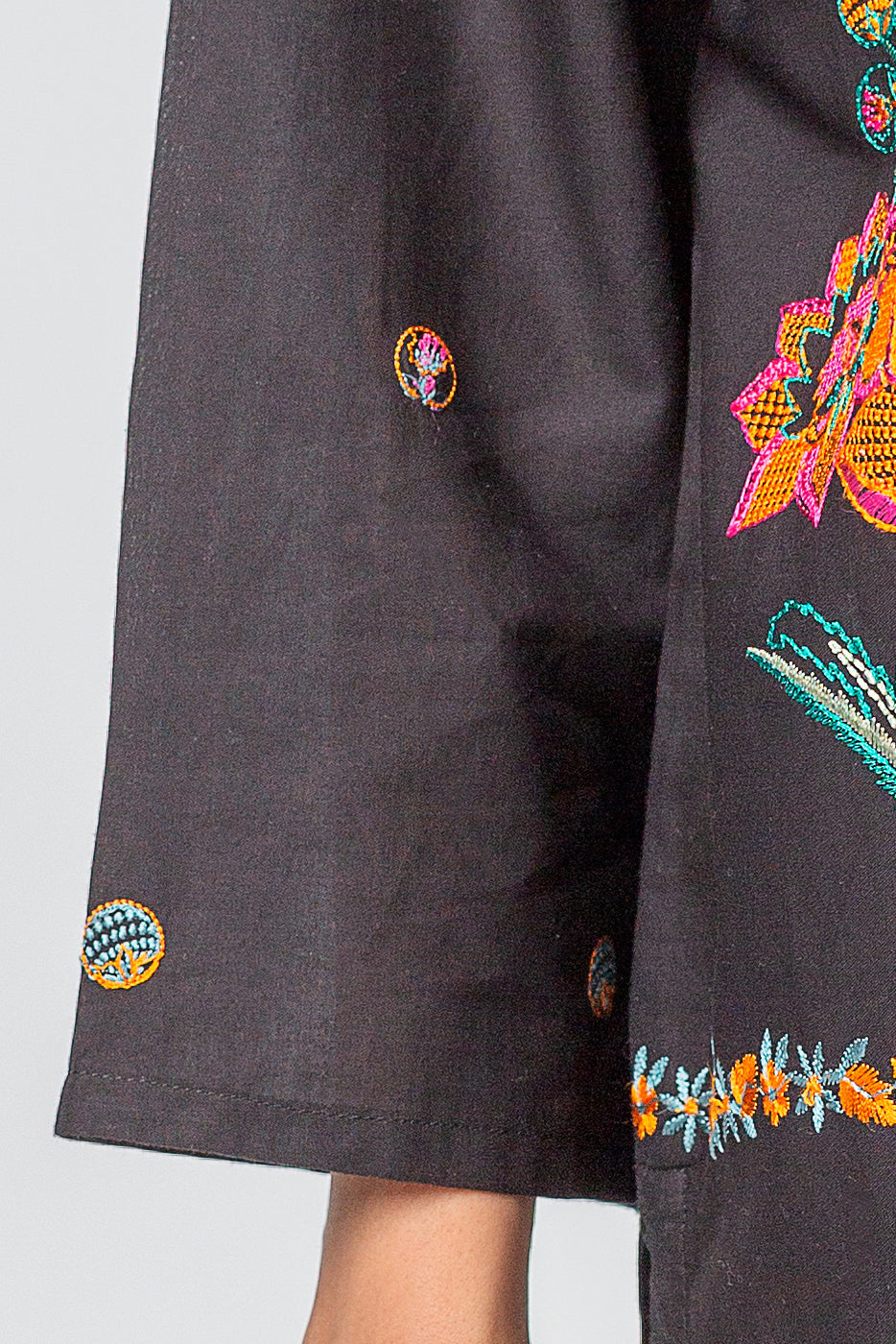 Beechtree - EMBROIDERED LAWN SHIRT (PRET)