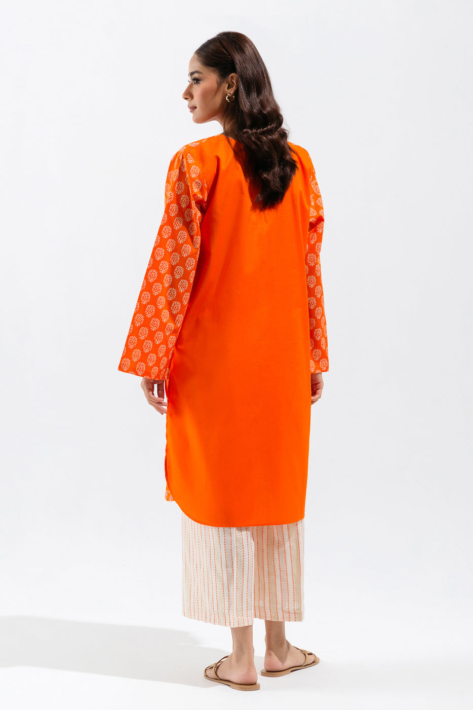 Beechtree - 2 PIECE PRINTED LAWN SUIT (PRET)