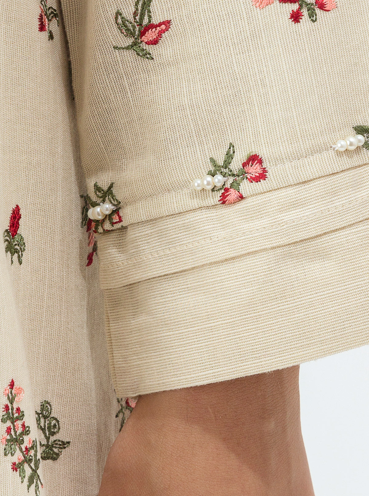 Beechtree - EMBROIDERED SLUB KHADDAR SHIRT (PRET)