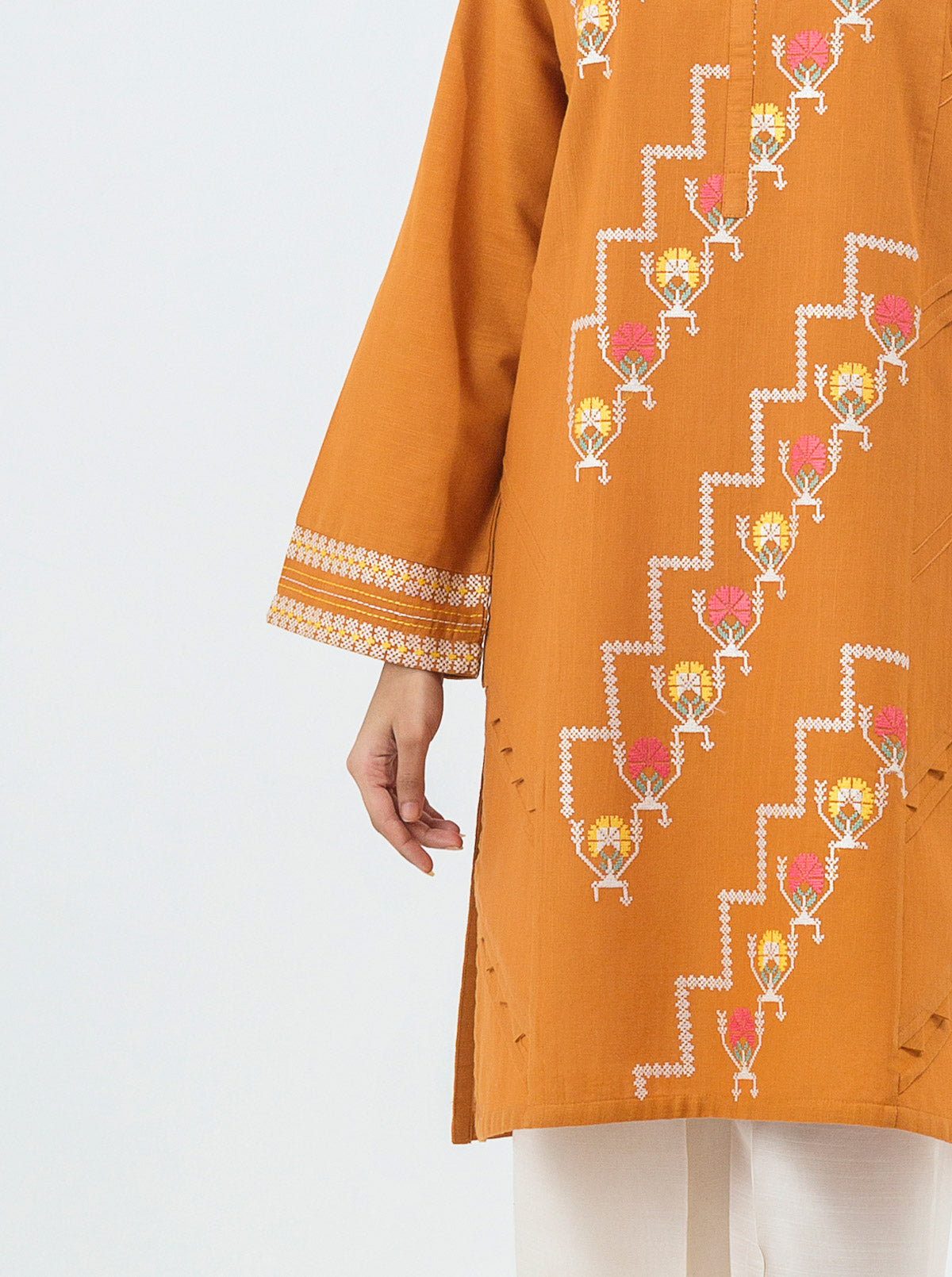 Beechtree - EMBROIDERED SLUB KHADDAR SHIRT (PRET)
