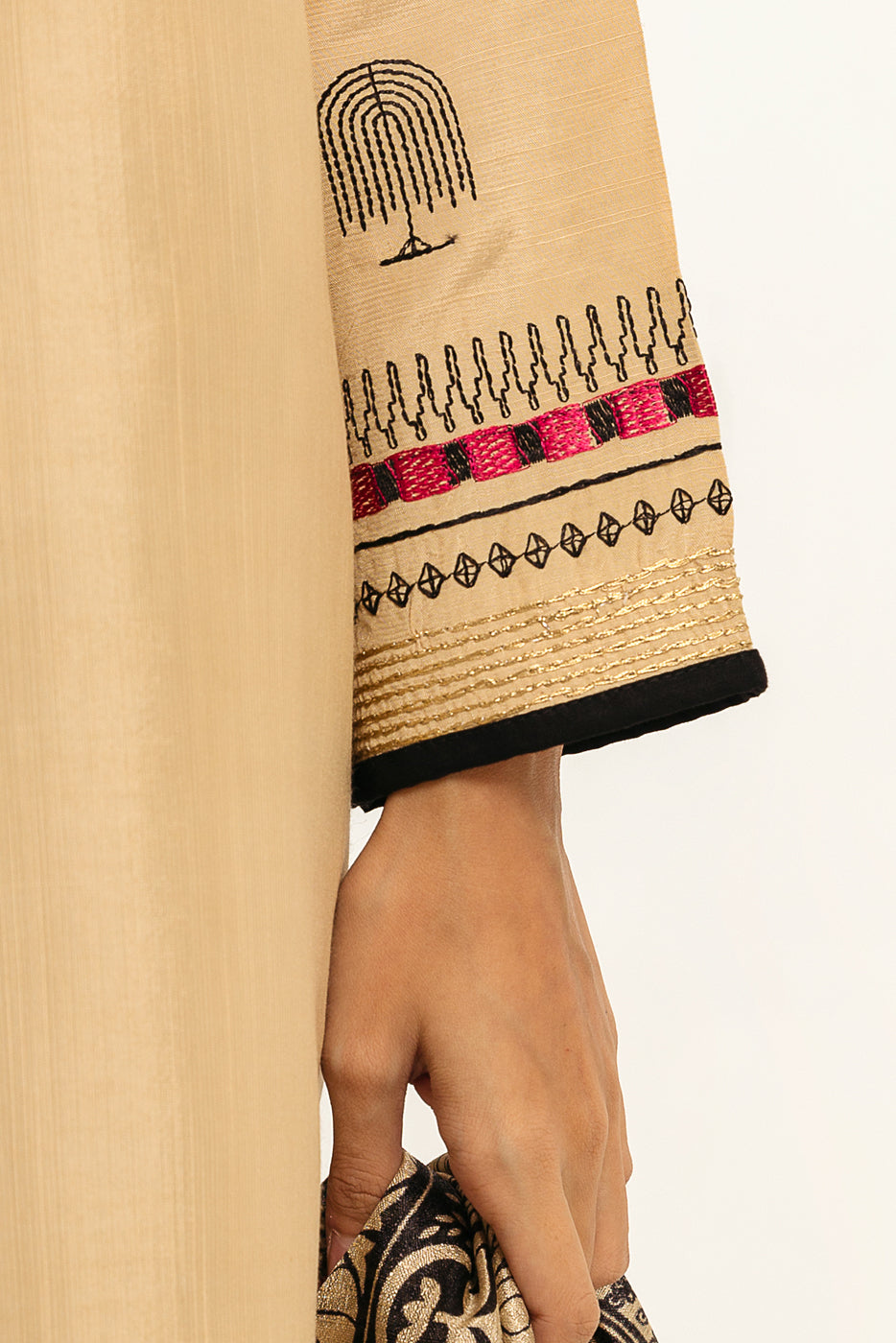 Beechtree - Embroidered Shirt With Dupatta
