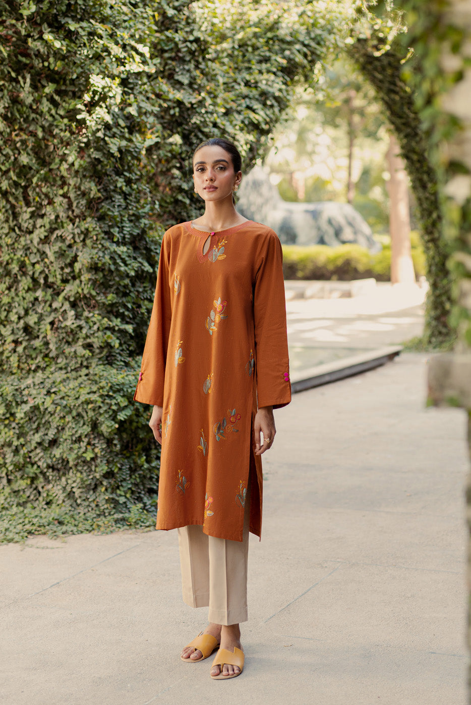 Beechtree - Embroidered Shirt