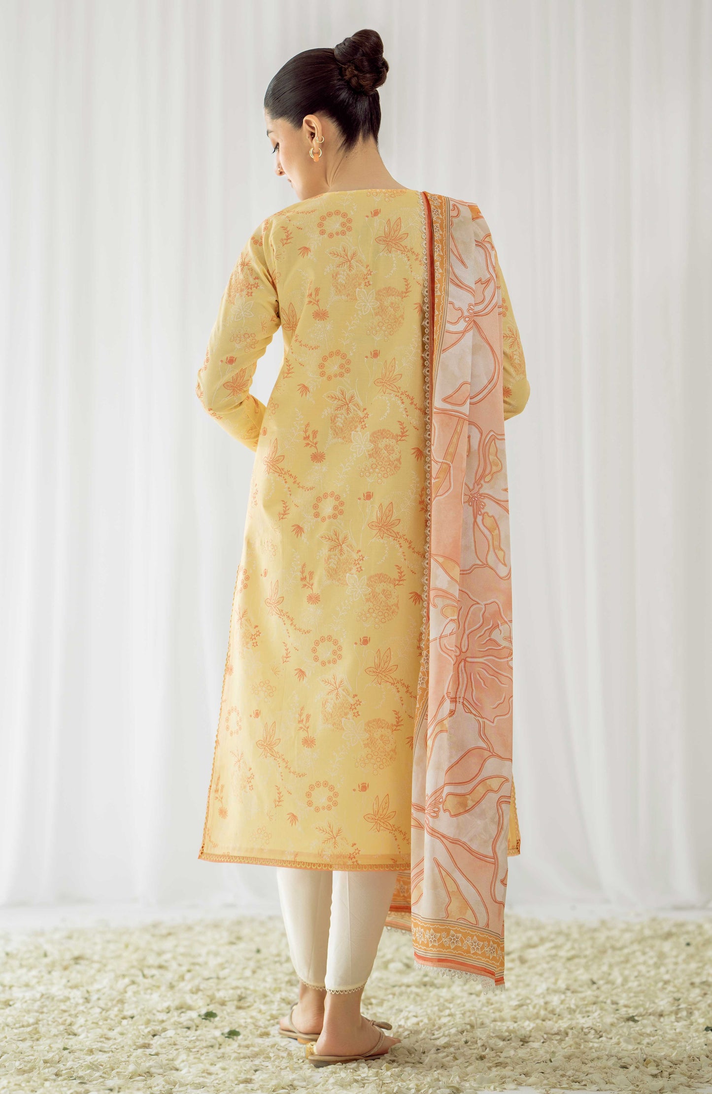 Seran - Yellow Blossom