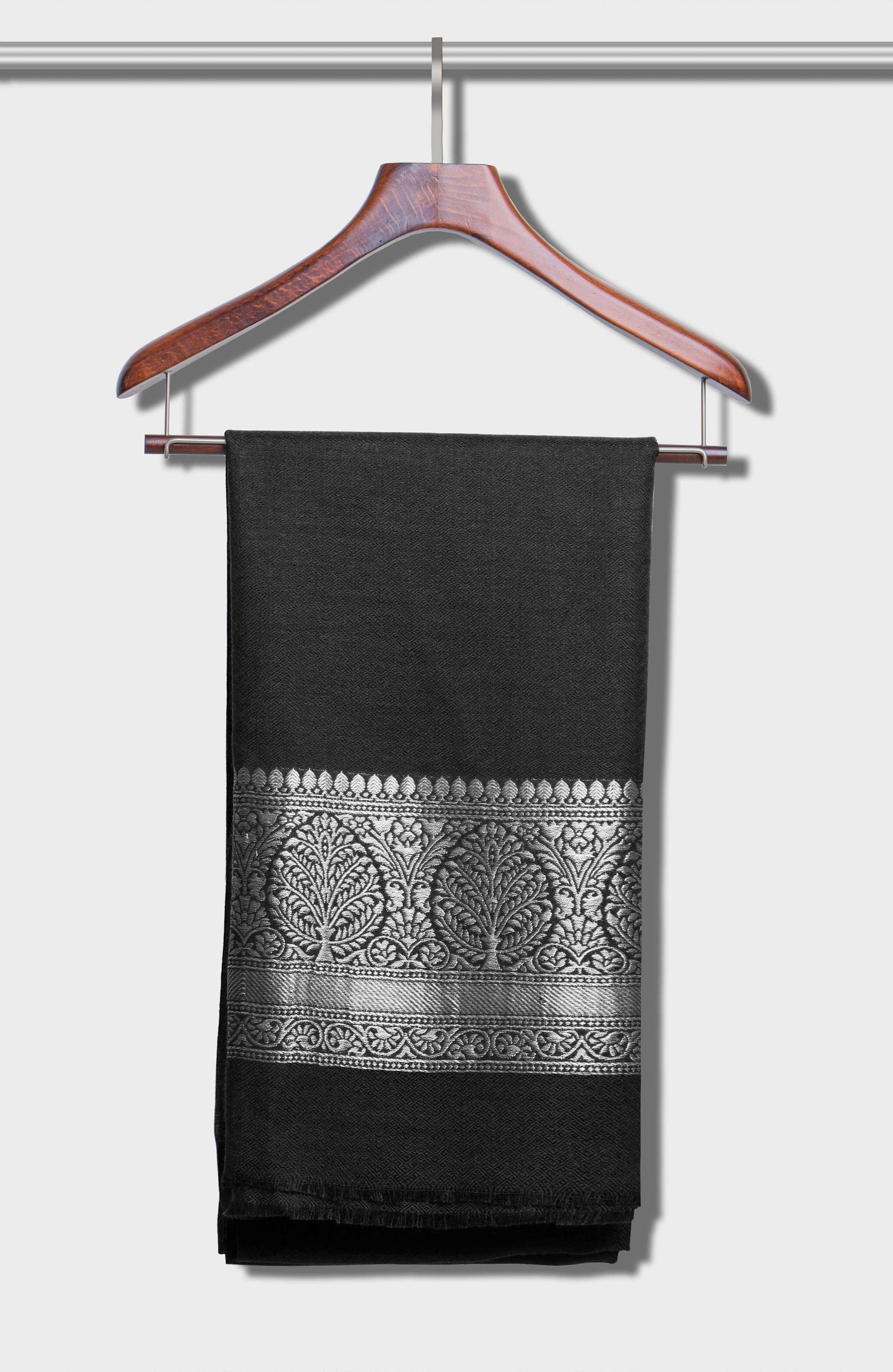 Seran - Black Silver - Shawl