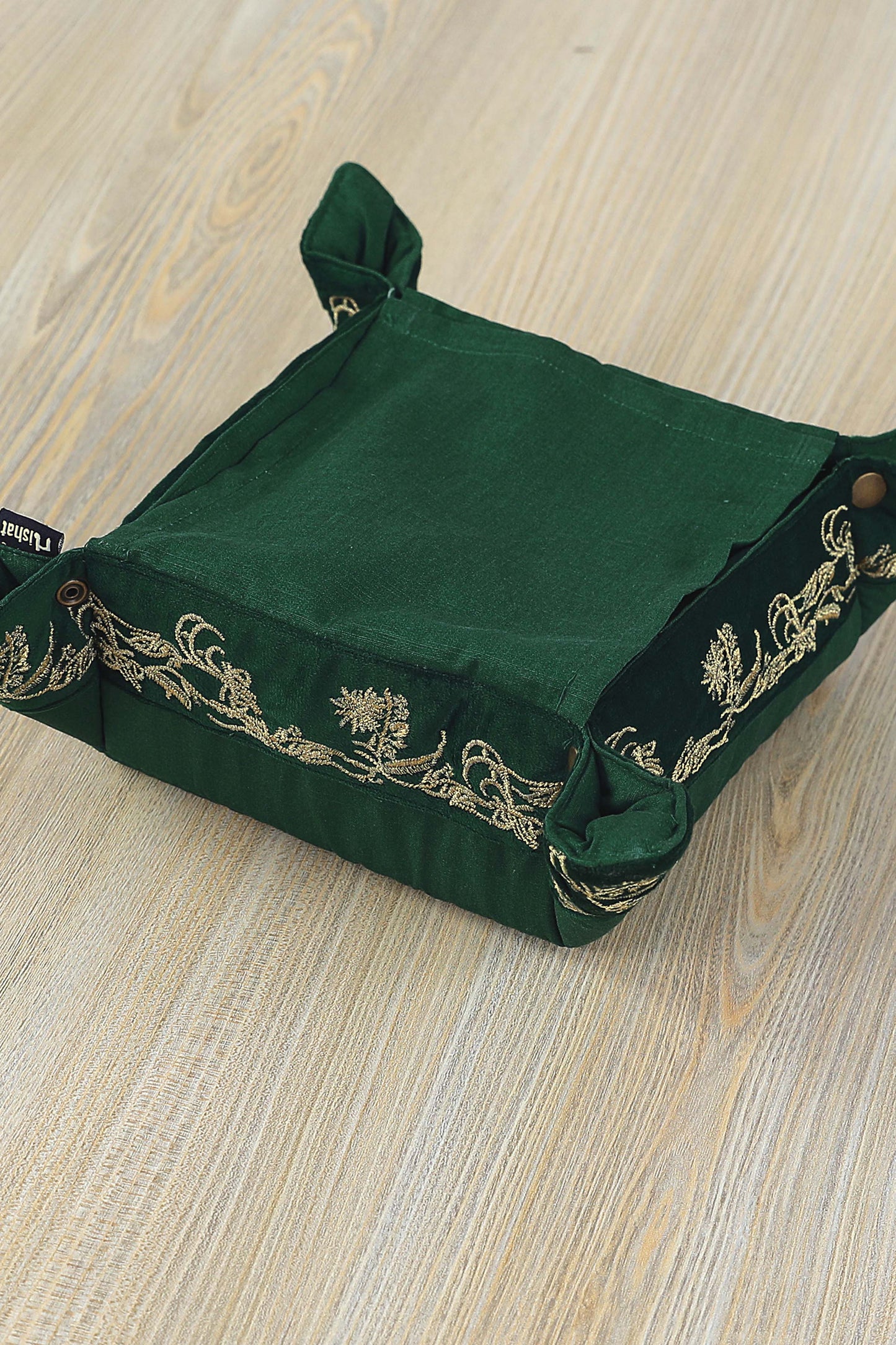 Nishat Linen - Esmeralda Bread Basket