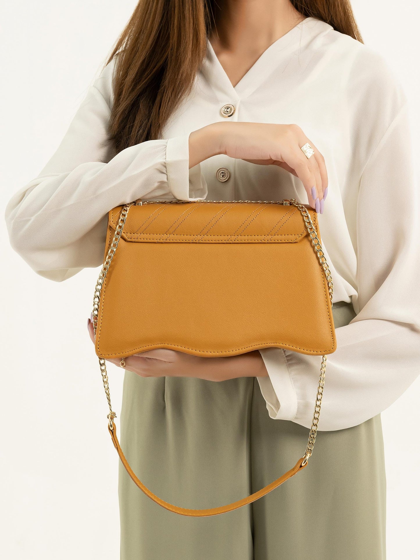 Limelight - Classic Curvey Handbag