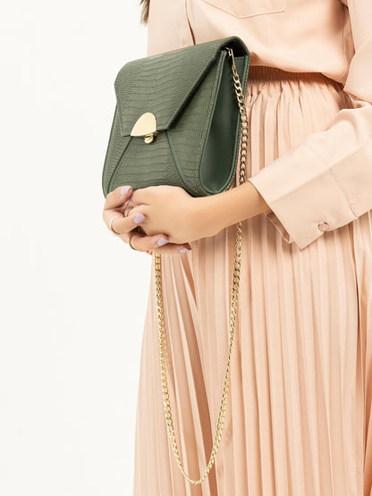 Limelight - Snake Textured Clutch