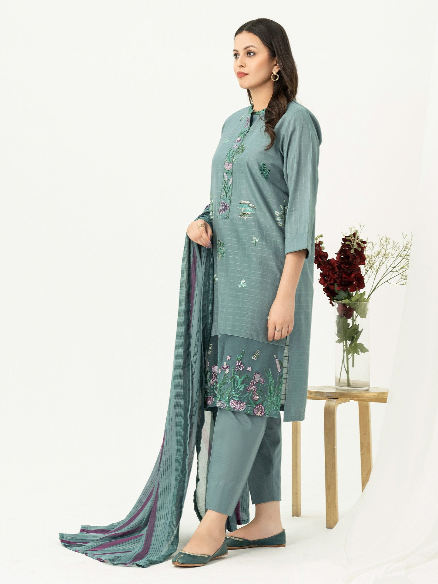 Limelight - 3 Piece Lawn Suit-Embroidered (Pret)