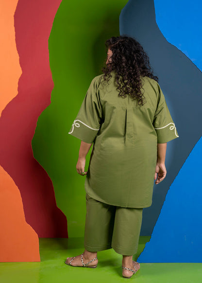 2 Pc Embroidered Cambric Outfit