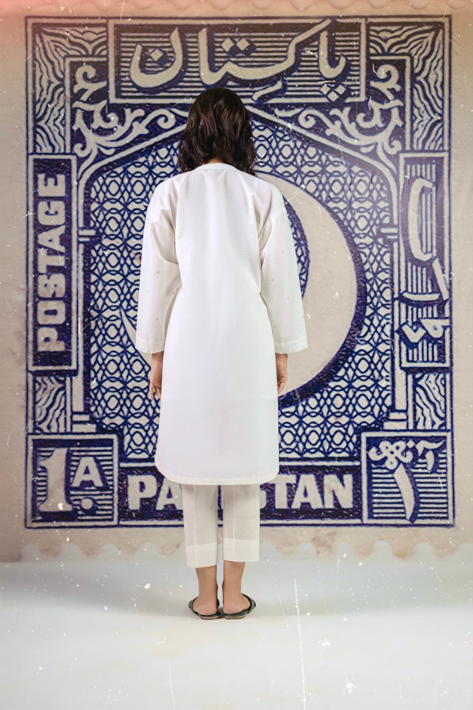 Dyed Embroidered Dobby Kurti