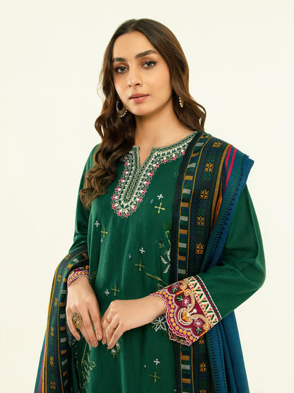 2 Piece Khaddar Suit-Embroidered (Pret)