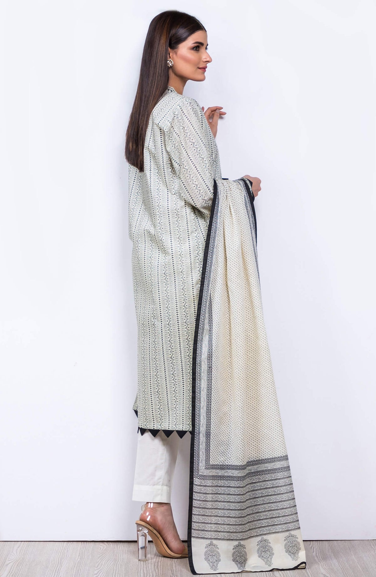 Orient - Unstitched 3 Piece Embroidered Lawn Suit