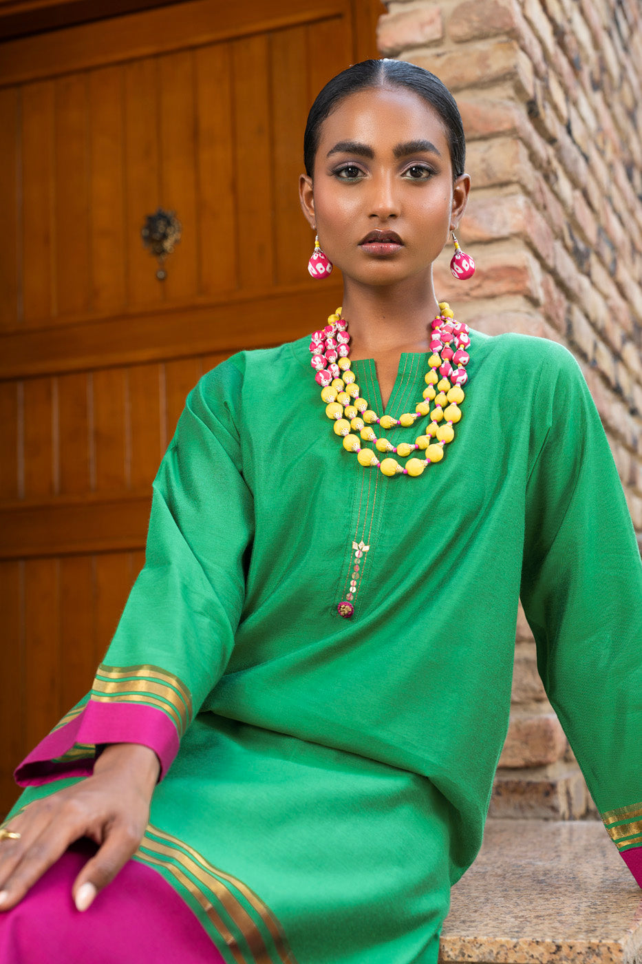 2 Pc Dyed Zari Outfit