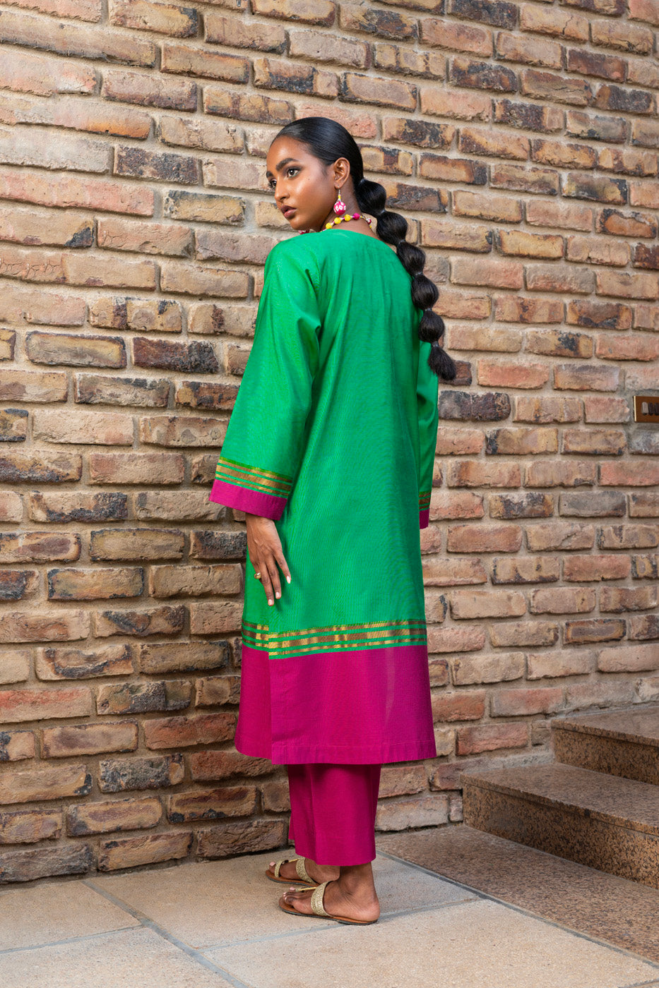 2 Pc Dyed Zari Outfit