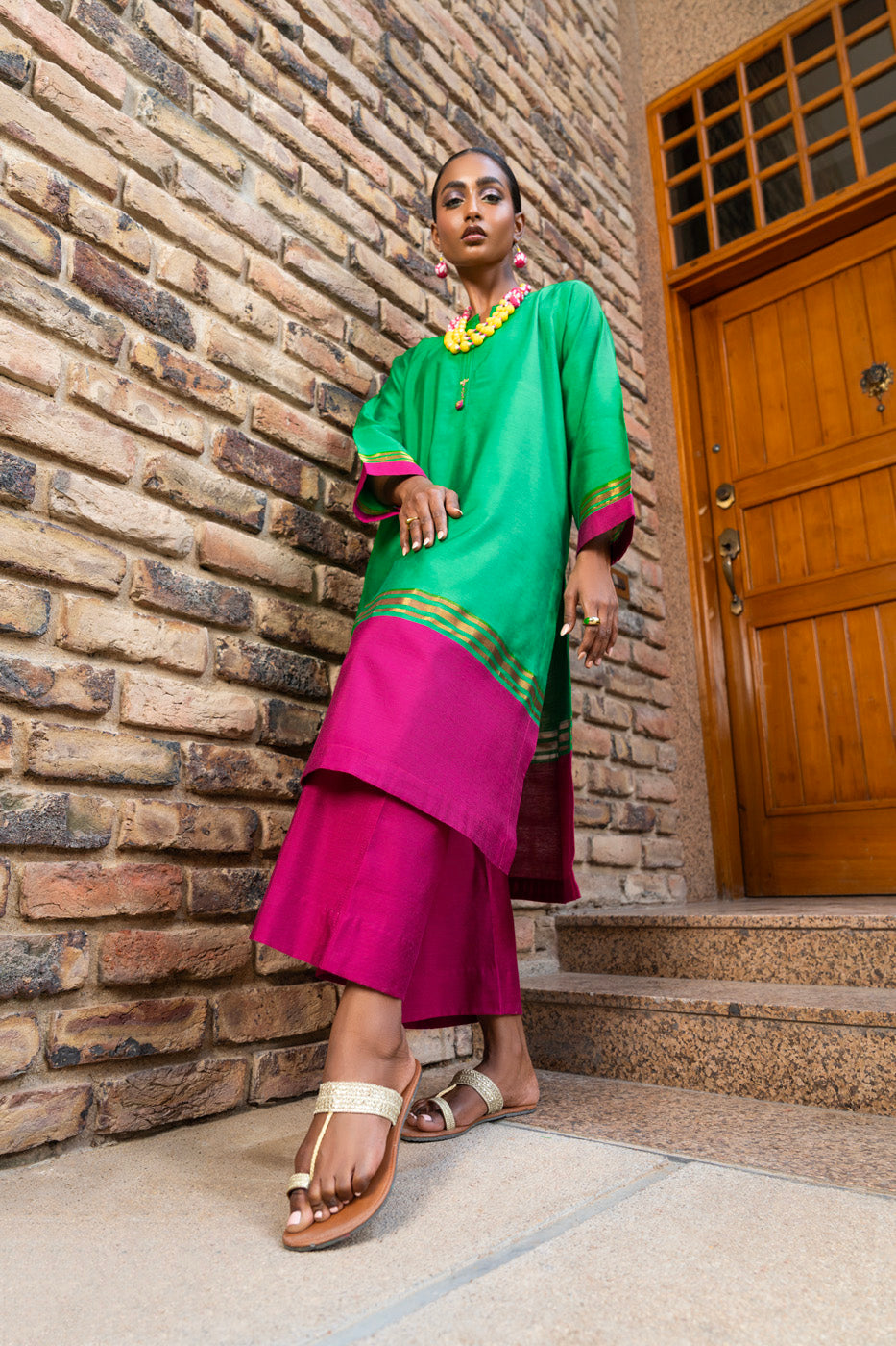 2 Pc Dyed Zari Outfit