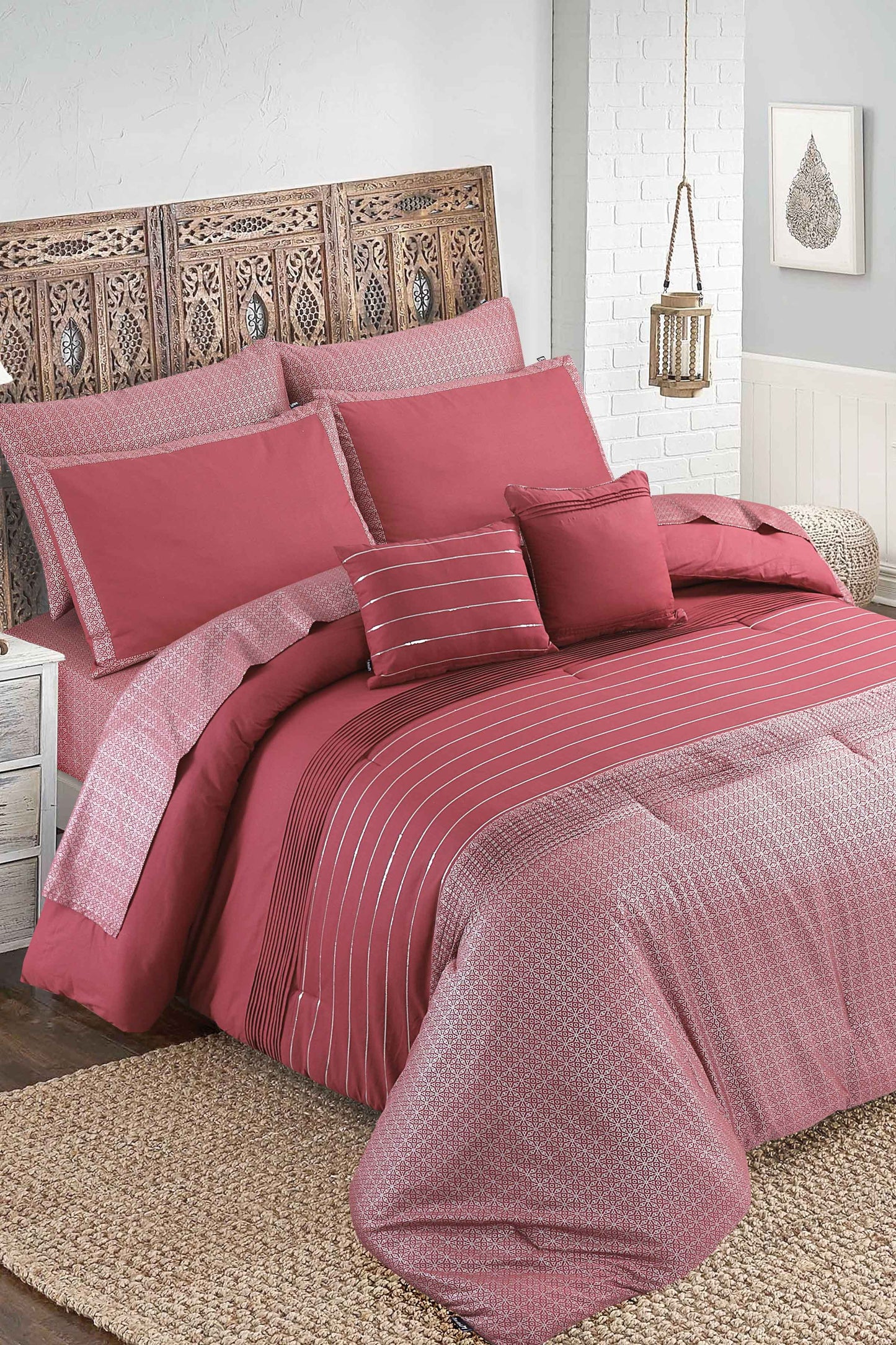 Nishat Linen - Cranberry Bed In A Bag