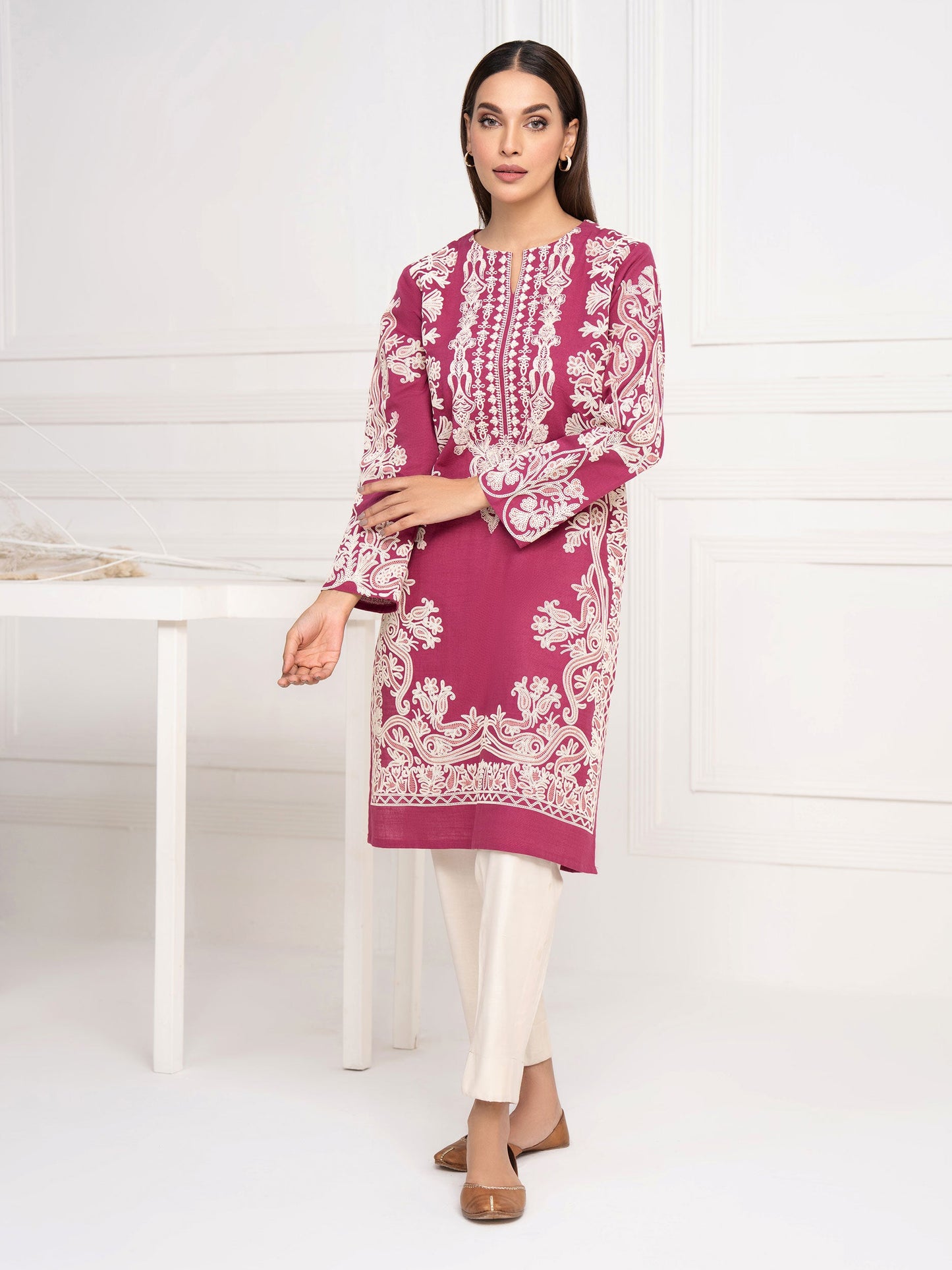 Khaddar Shirt-Embroidered(Unstitched)