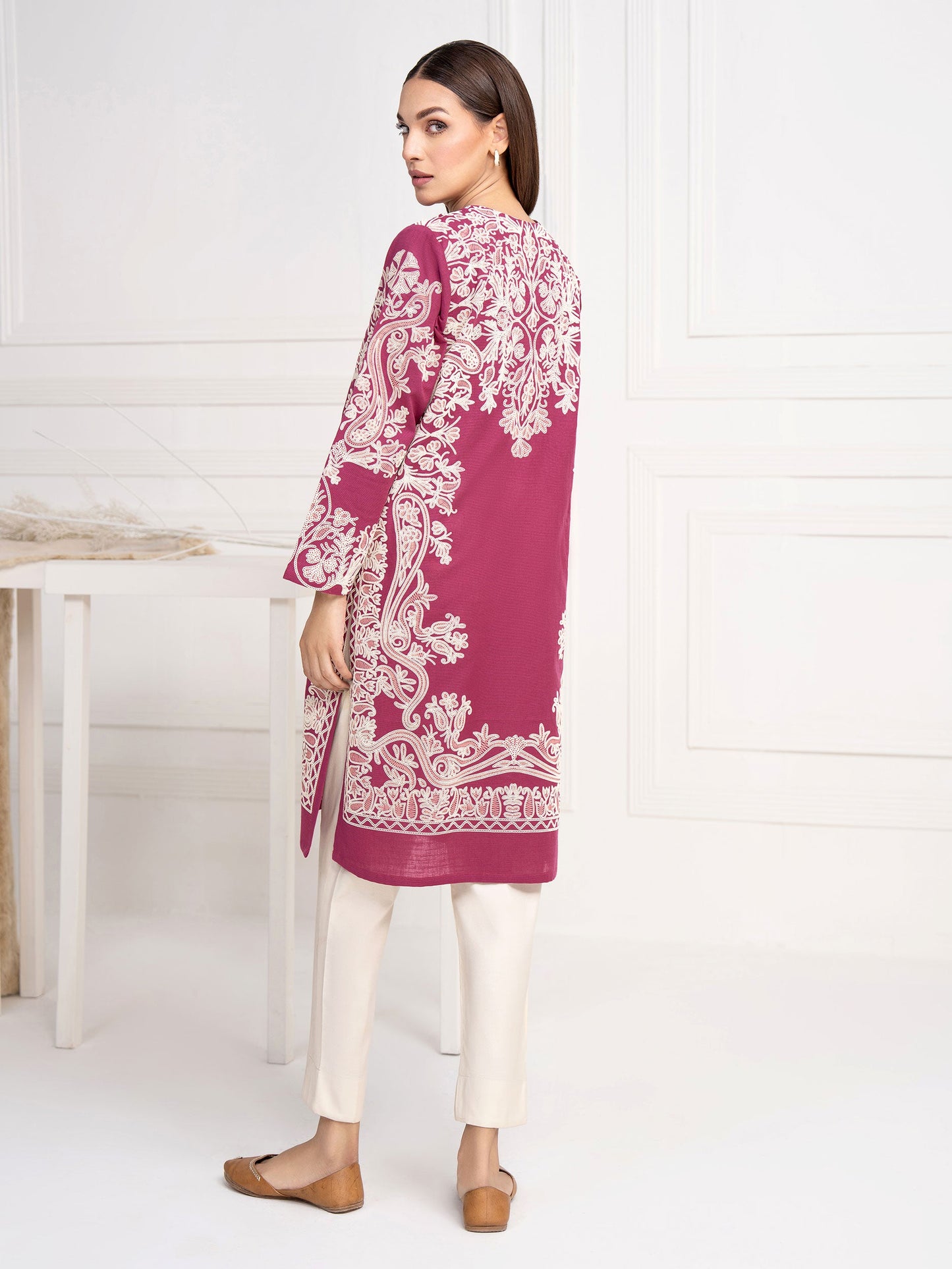 Khaddar Shirt-Embroidered(Unstitched)