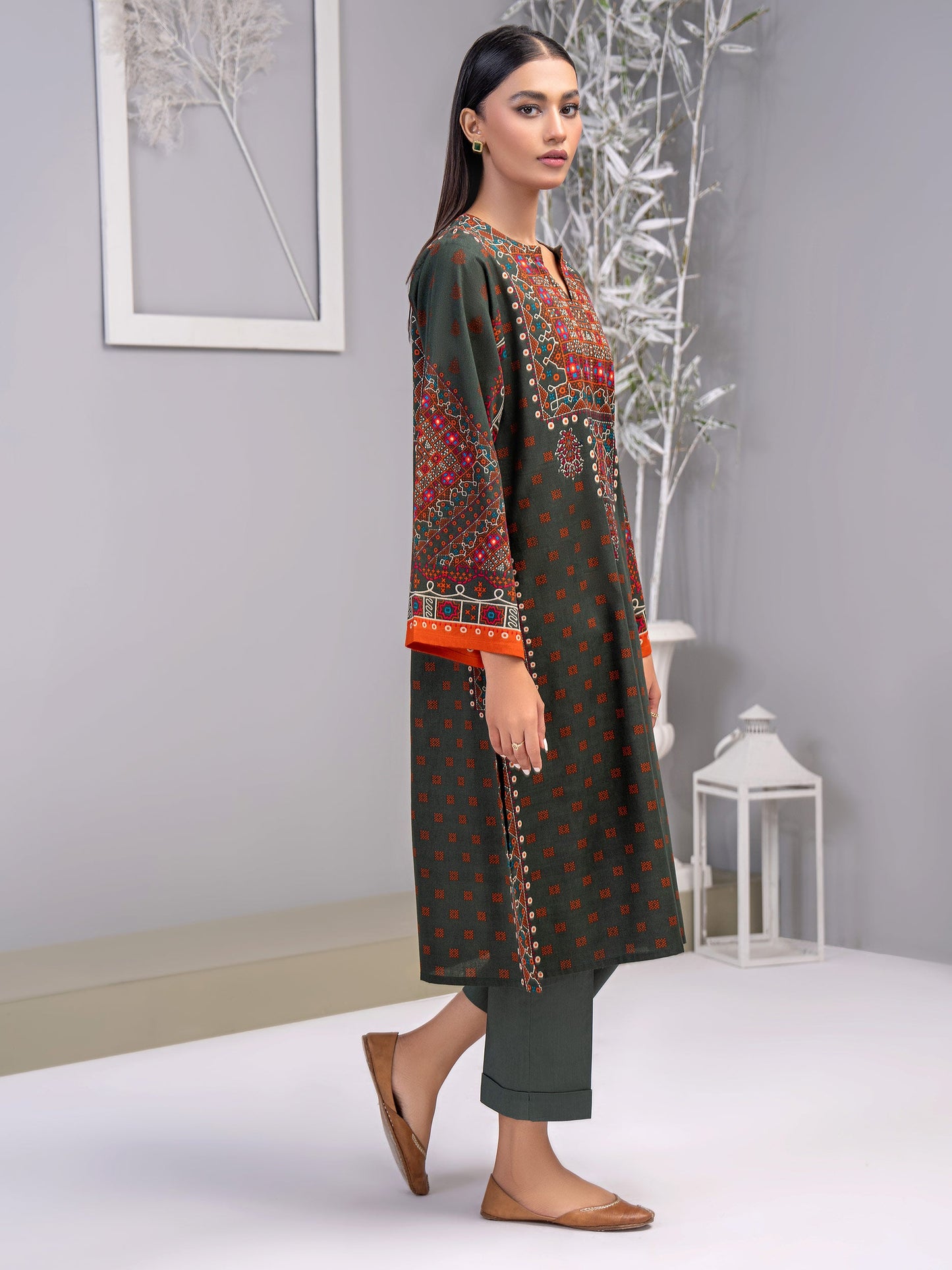 2 Piece Khaddar Suit-Printed(Unstitched)