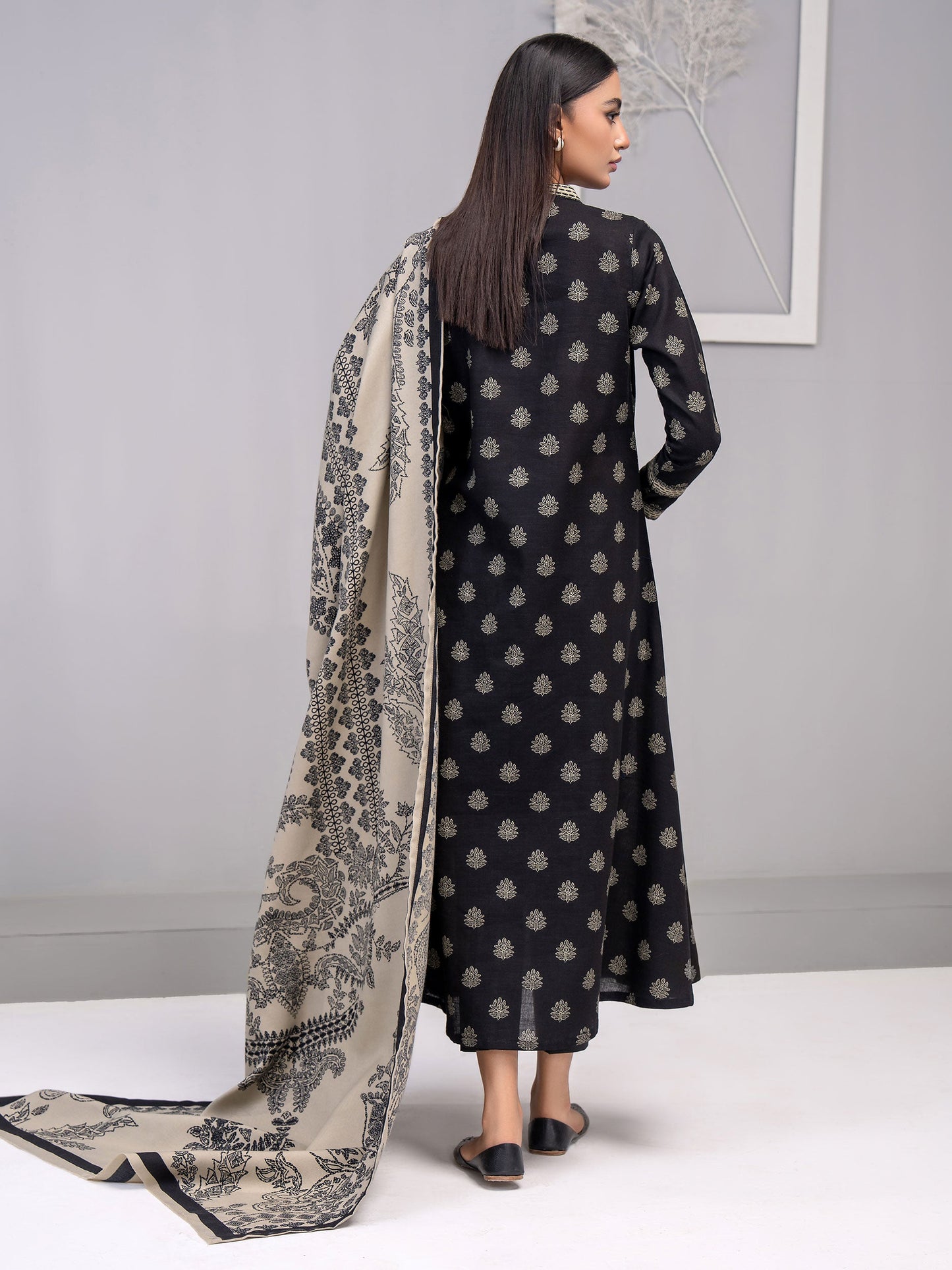 3 Piece Khaddar Suit-Printed(Unstitched)