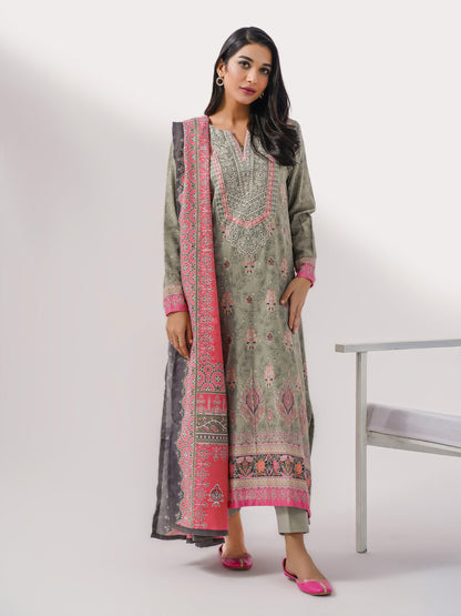 3 Piece Khaddar Suit-Embroidered(Pret)