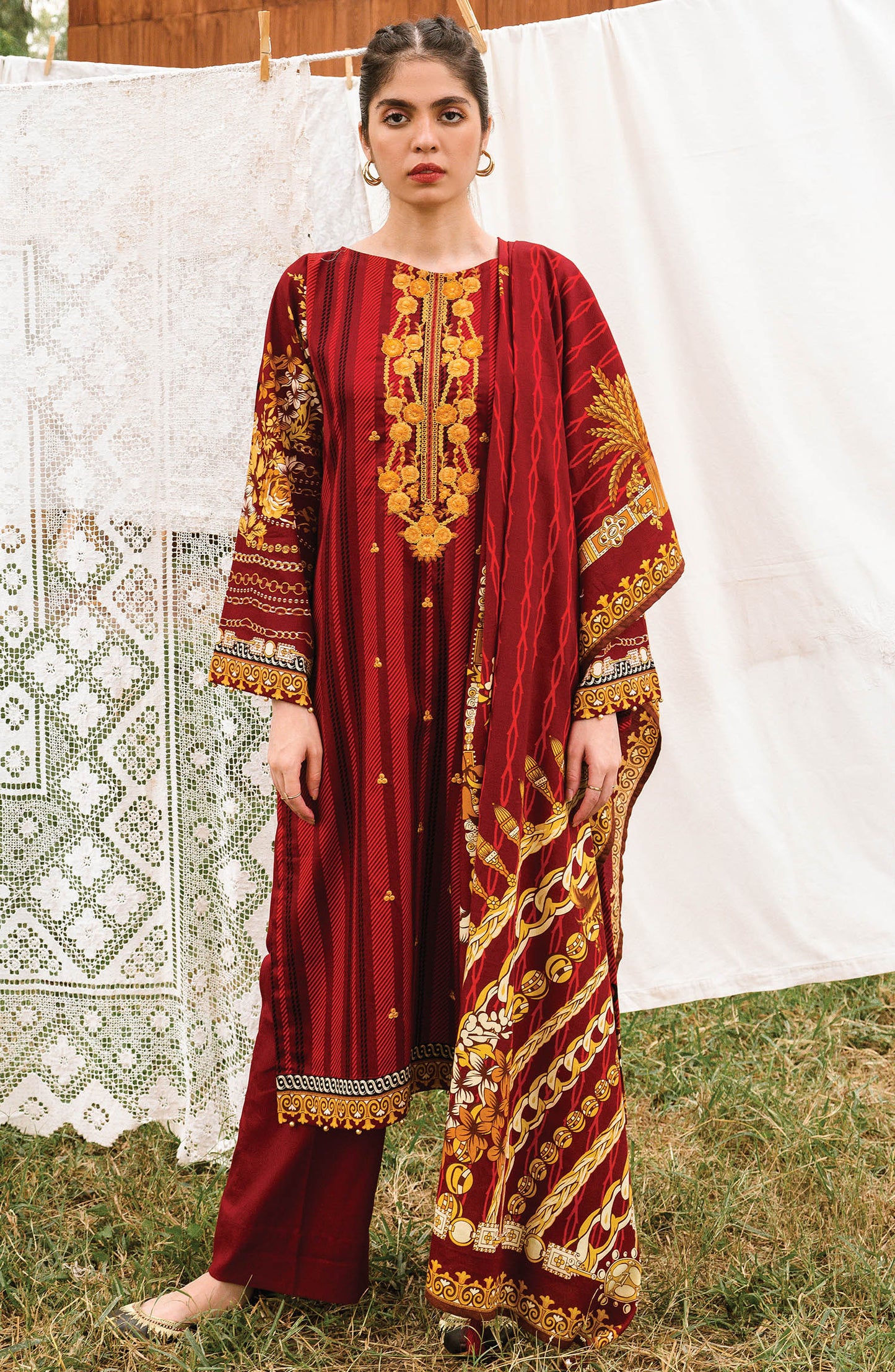 Orient - Unstitched 3 Piece Embroidered Textured Heavy Cotton Suit