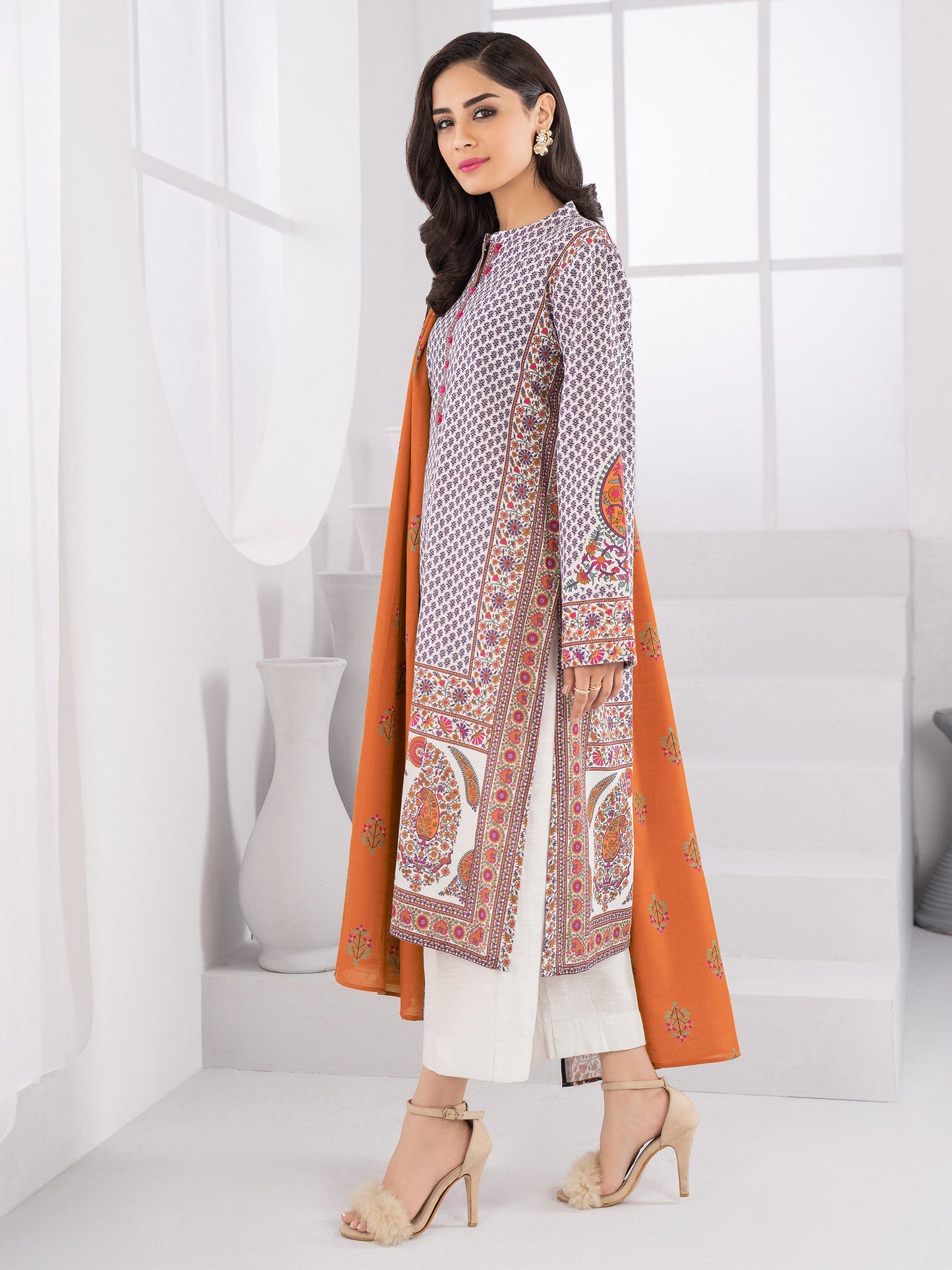 2 Piece Khaddar Suit-Printed (Unstitched)