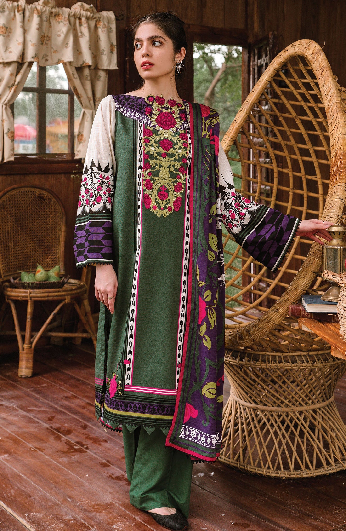 Orient - Unstitched 3 Piece Embroidered Khaddar Suit