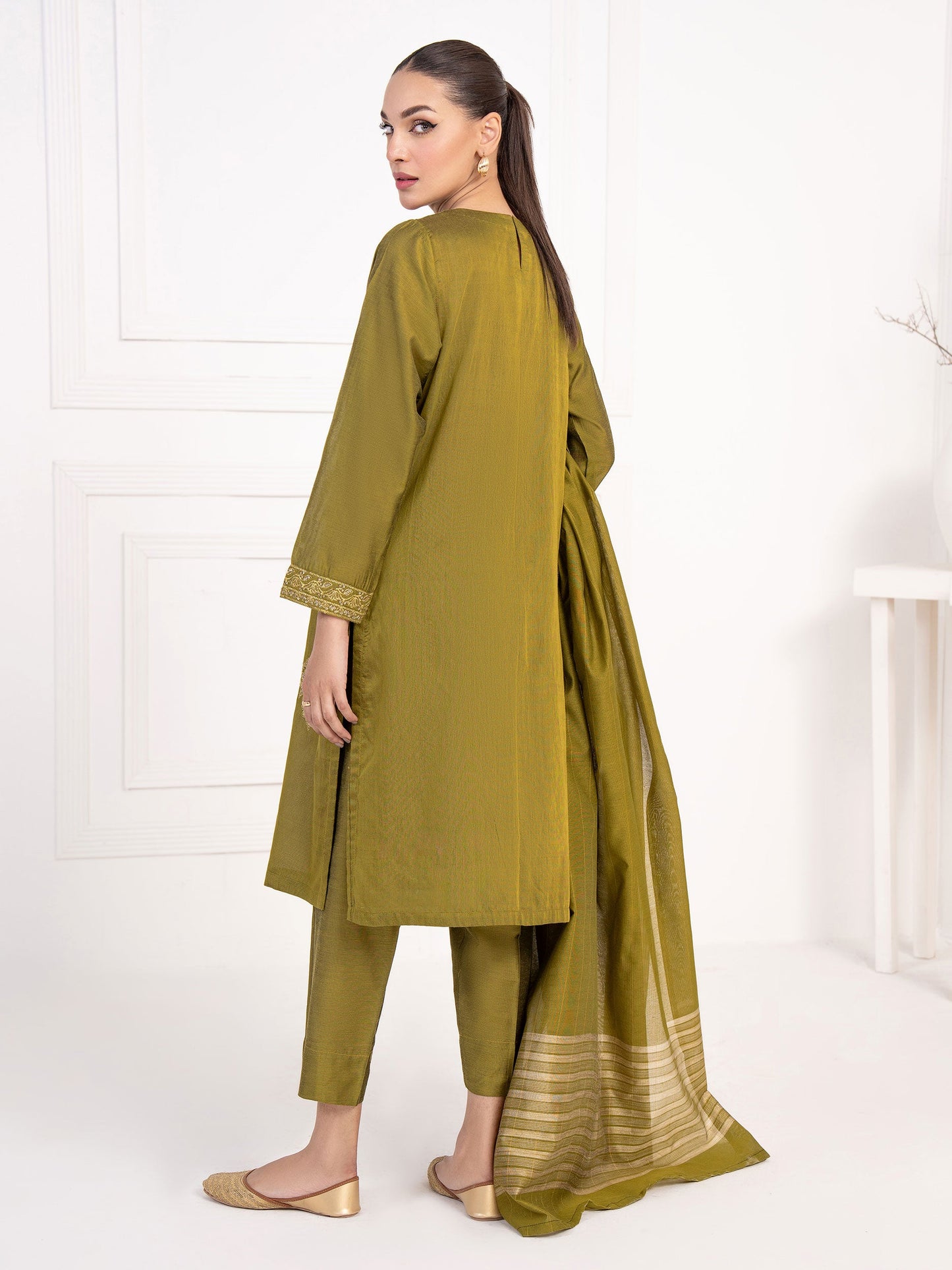 3 Piece Raw Silk Suit-Embroidered(Unstitched)