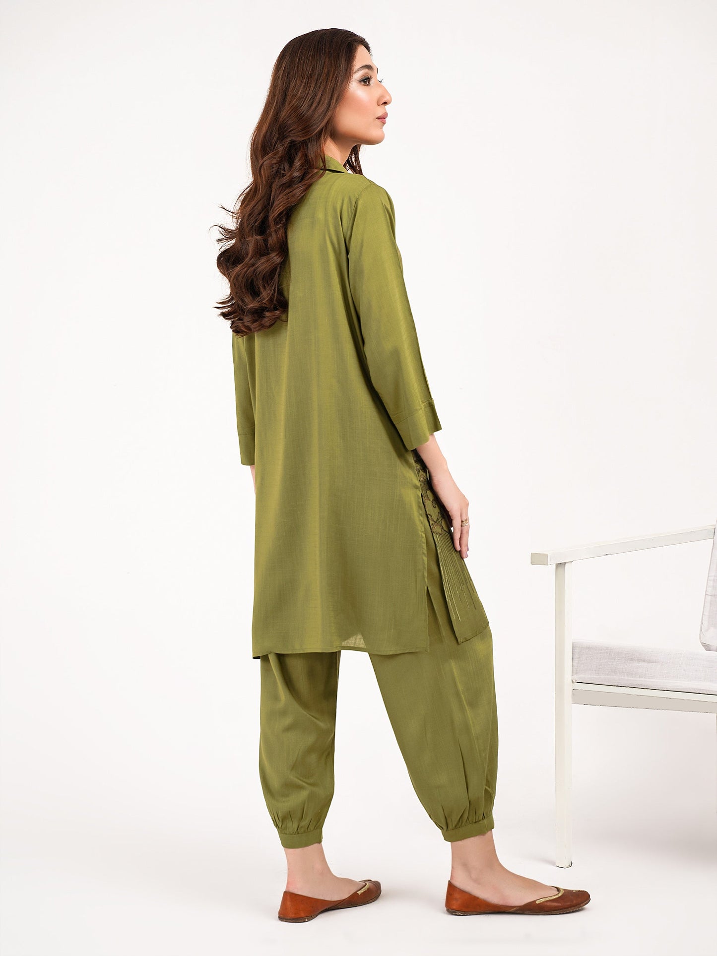 2 Piece Viscose Suit-Embroidered(Pret)