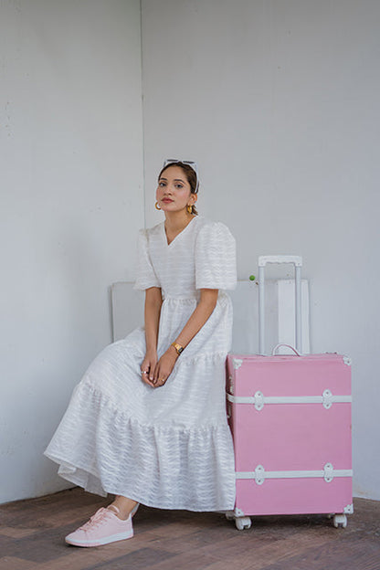 Chaos - Angel dust: That white dress