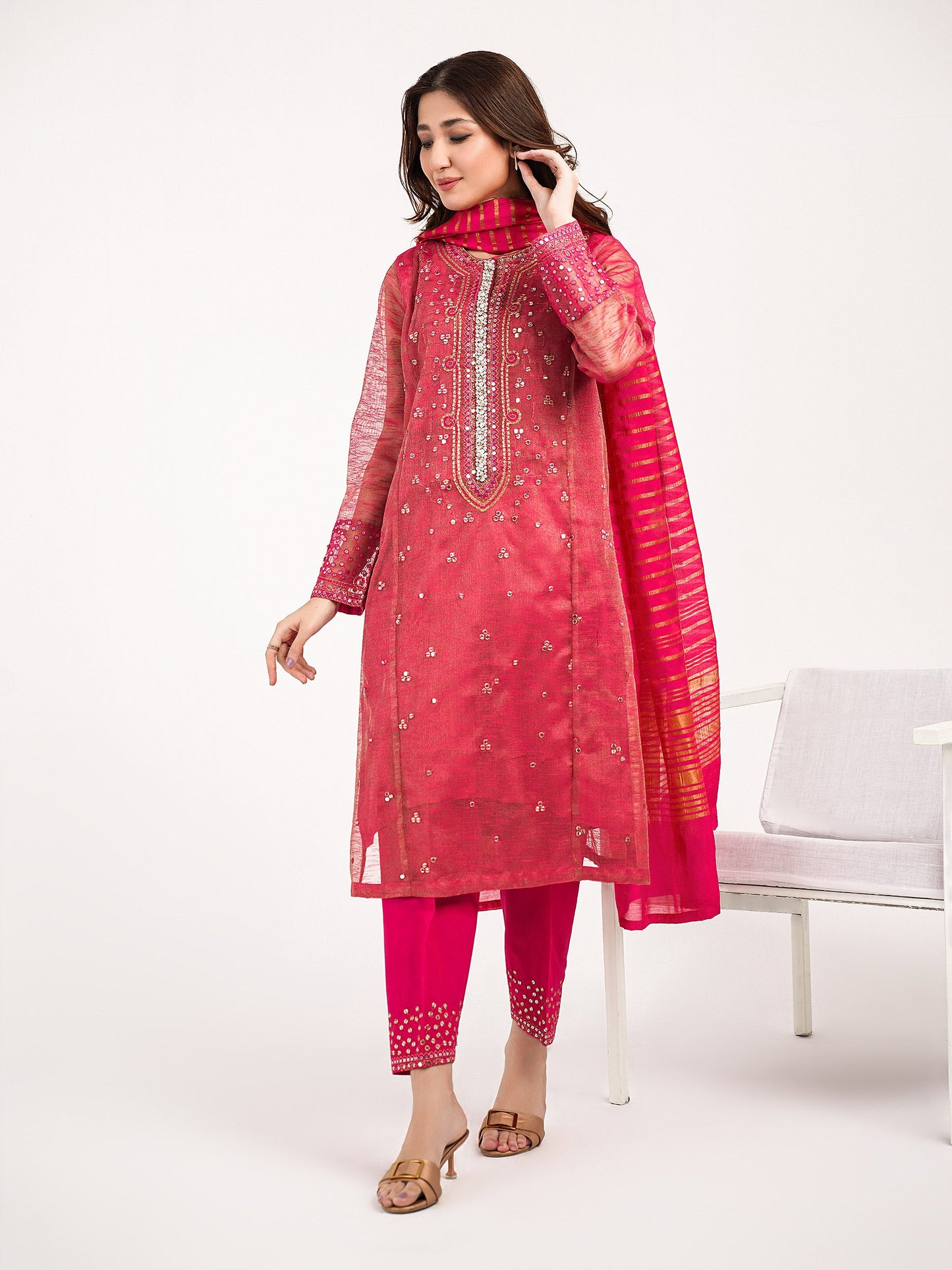 3 Piece Zarri Net Suit-Embroidered (Pret)